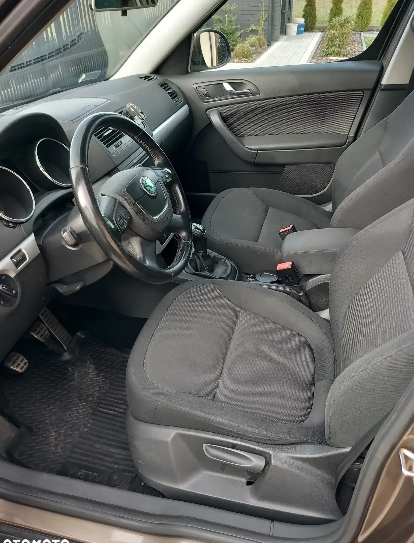 Skoda Yeti cena 28900 przebieg: 224000, rok produkcji 2011 z Czyżew małe 92
